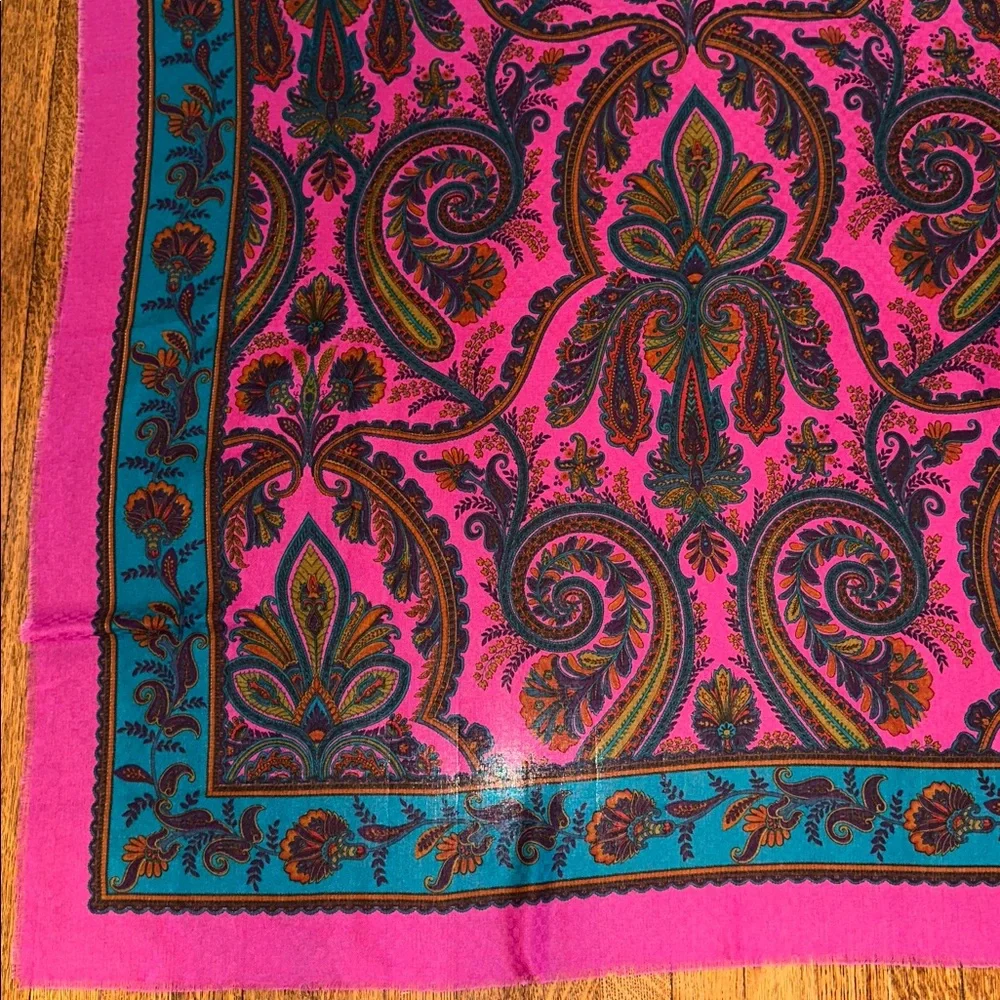 Vintage Designs by‎ Shirley Pink & Teal Paisley Very Very Large Polyester Shawl